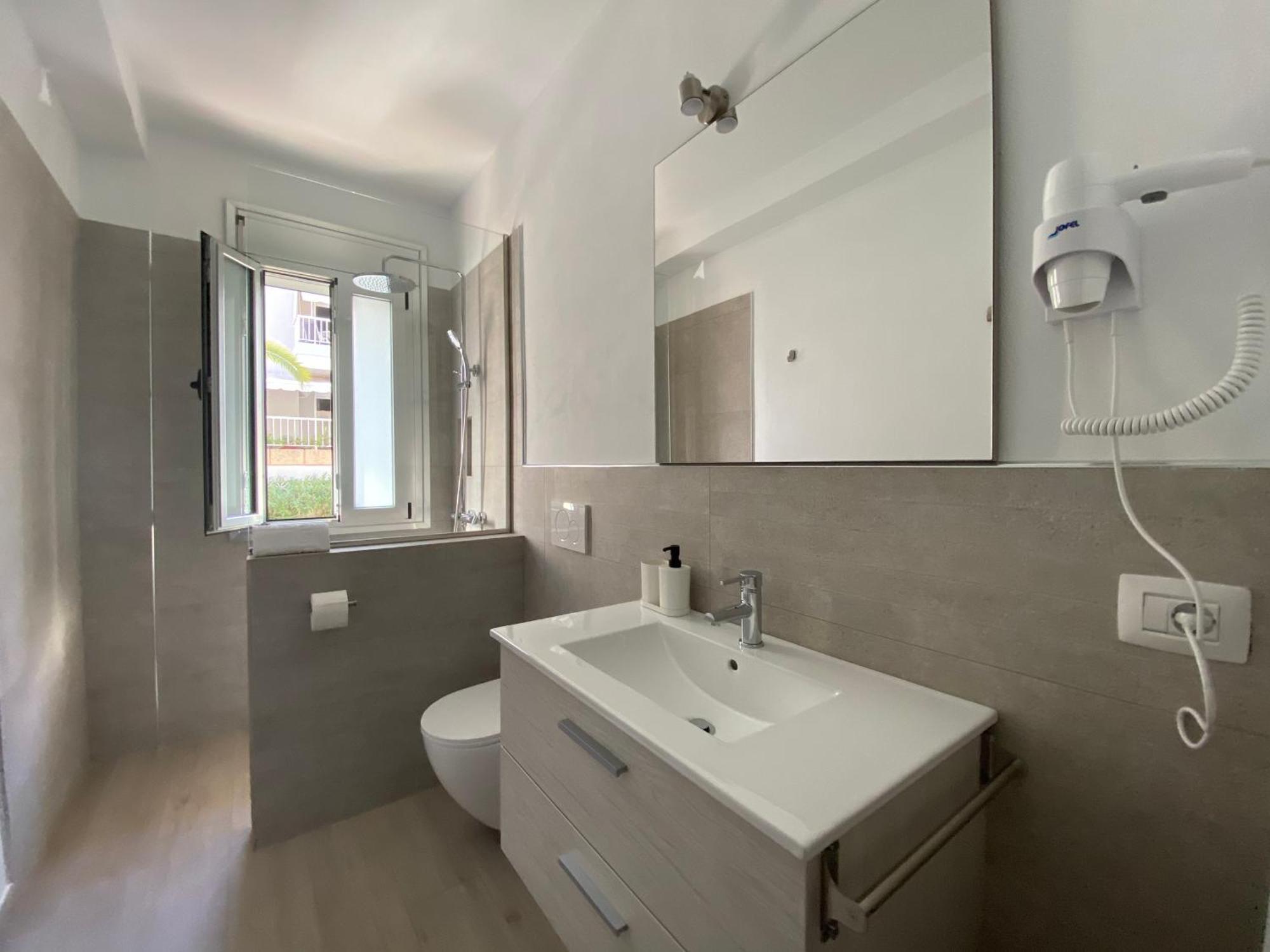 Casa Antonio - Apartamento Luna Плая де Сан Хуан Екстериор снимка
